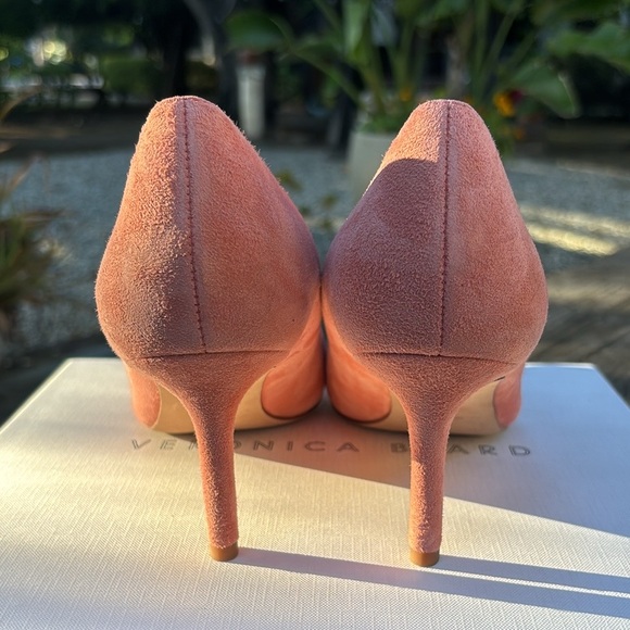 Veronica Beard Lisa pointed toe heels. NWOT. Never worn. Excellent condition. - Picture 3 of 9